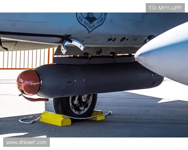 战斗机机身复合材料的低可探测性